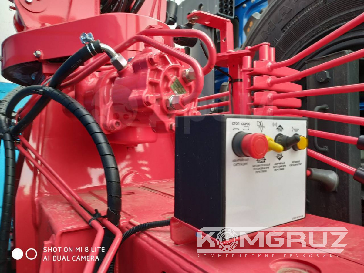 Седельный тягач Урал Next 4320 c кму Unic URV 554 фото