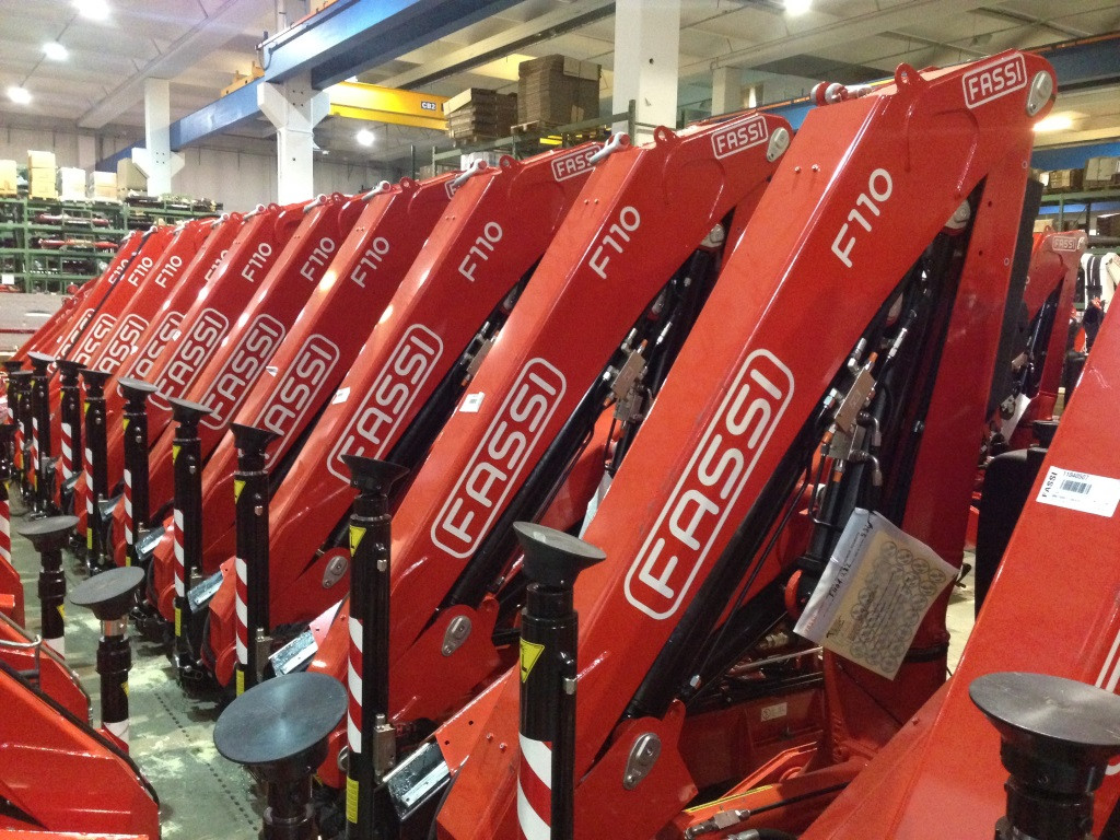КМУ Fassi F110A.0.24 фото