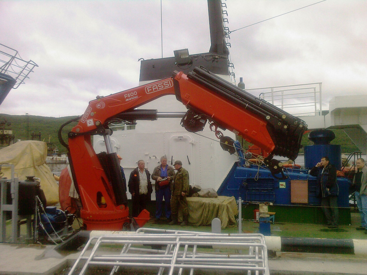КМУ Fassi F600RA.2.26 L426