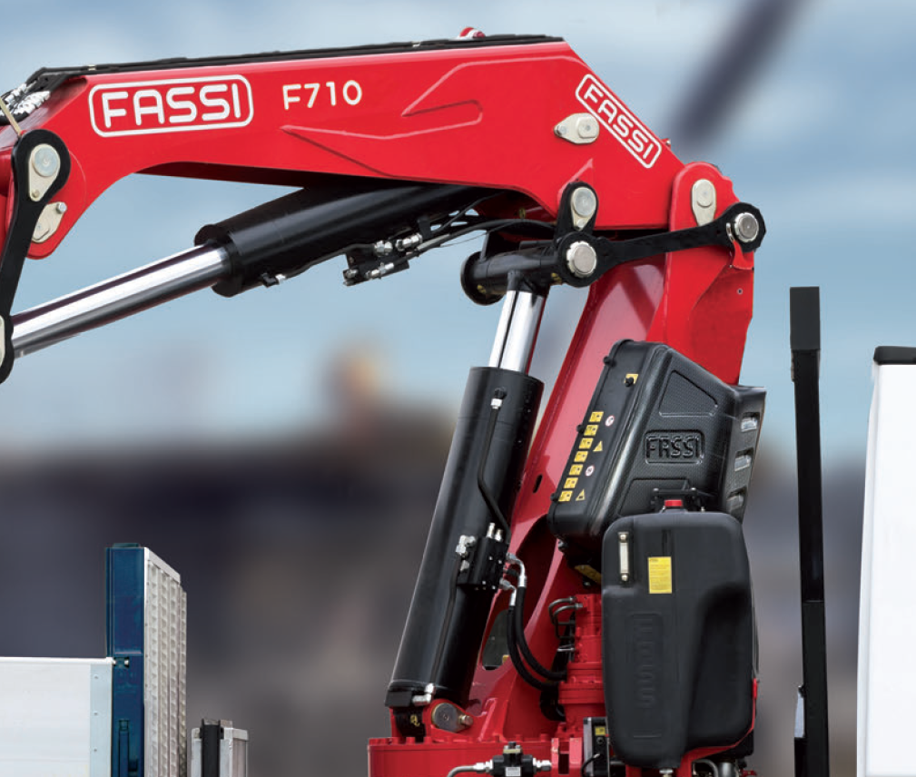 КМУ Fassi F710RA.2.28 L214 фото